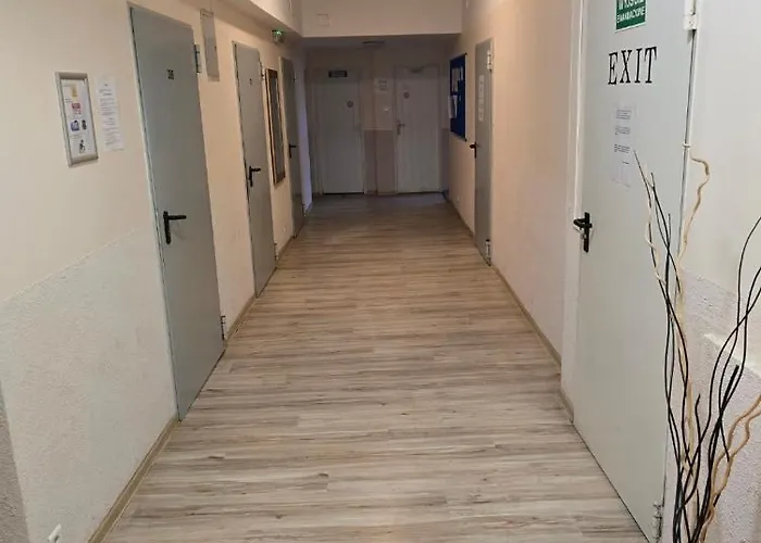 Jasna Self Check-in Zajazd Warszawa