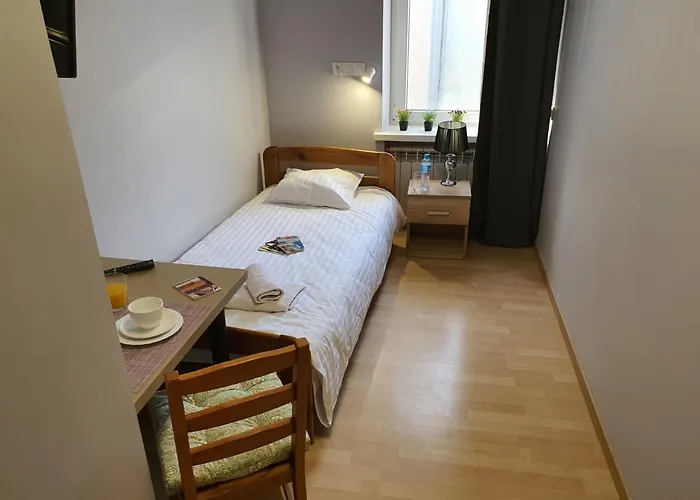 Jasna Self Check-in Gasthof Warschau