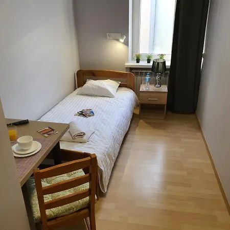 Jasna Self Check-in Hotel Varšava